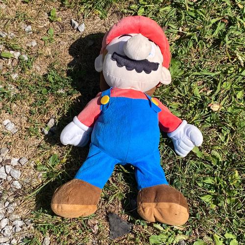 we don't save 'em (feat. sira vendeur & AR15!) [Explicit]