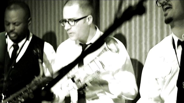 Black Joe Lewis & The Honeybears - Livin' In The Jungle