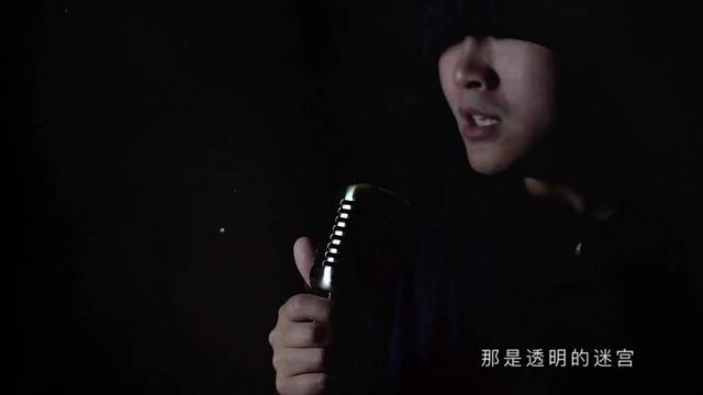 泓山 - 光线里翻滚的灰尘 (独立摇滚)