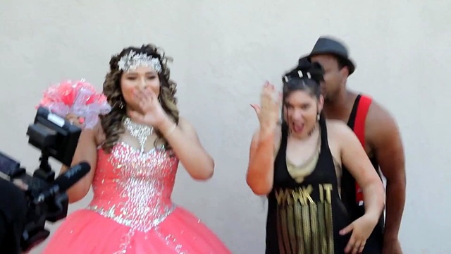 Deandra - Vampire Juice