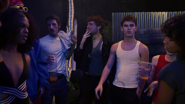 anaju - Besar el Santo (Video Oficial)