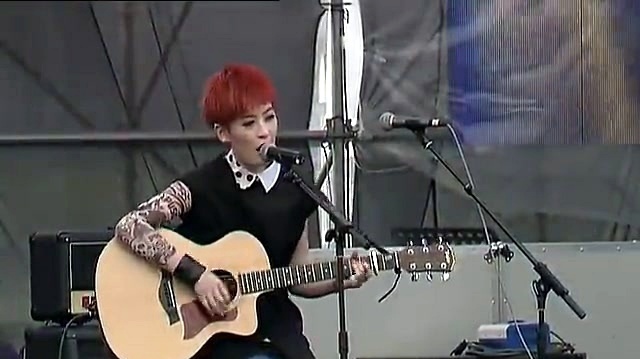 曾轶可 - 夜车 2012草莓音乐节