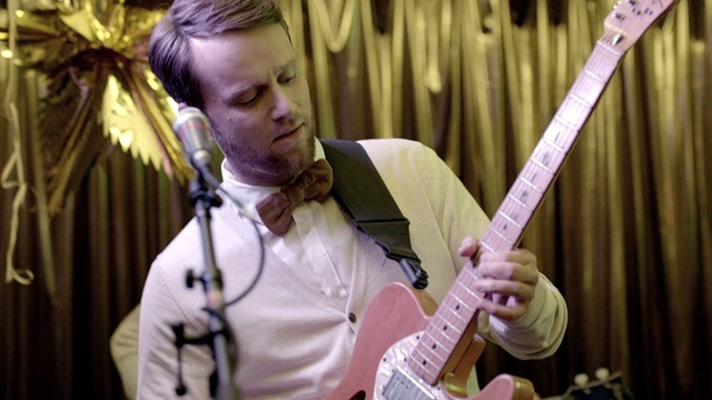 Revolverheld - Das Kann Uns Keiner Nehmen