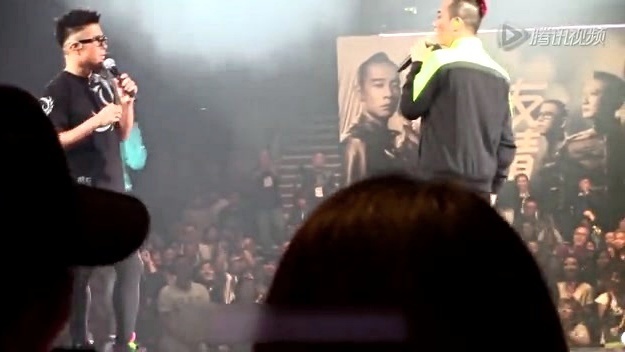 模仿翻唱 - “古惑仔”齐聚开唱 翻唱Beyond《海阔天空》 (饭制版)