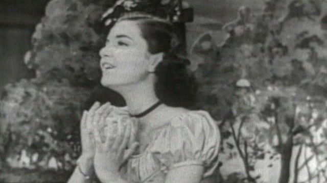 Anna Maria Alberghetti - Donizetti: Ardon gli incensi (Live On The Ed Sullivan Show, January 14, 1951)