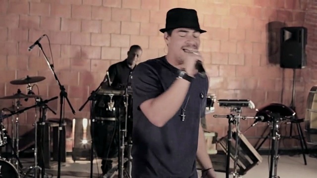 Thiago Martins - Por Esse Ângulo