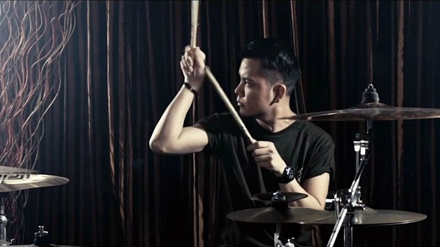 Armada - Demi Tuhan Aku Ikhlas 