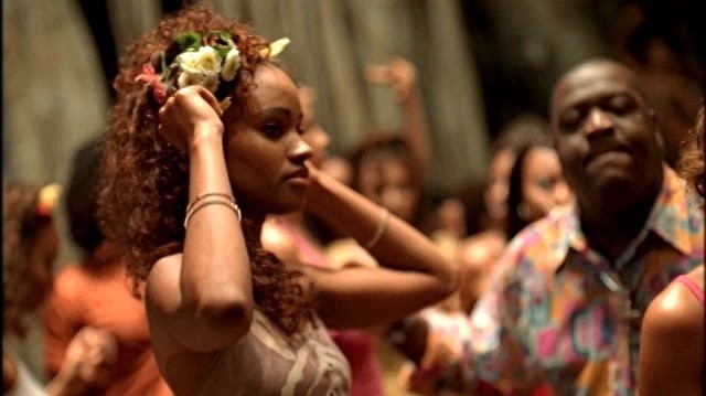 R. Kelly - Fiesta (Remix)