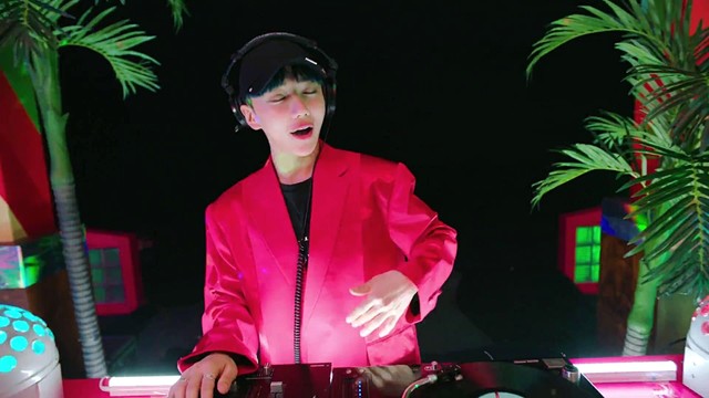 IN2IT - Sorry For My English