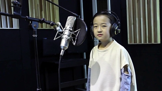 许歌淳一 - TFBOYS