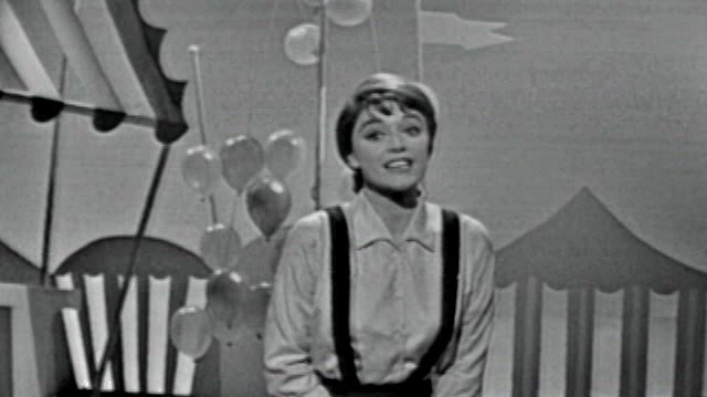 Anna Maria Alberghetti - Yes, My Heart (Live On The Ed Sullivan Show, April 16, 1961)