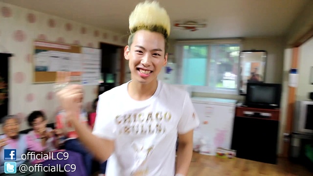 LC9 - Say What-? Mama Beat  - King Ver