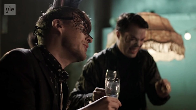 Mikael Saari - On It Goes