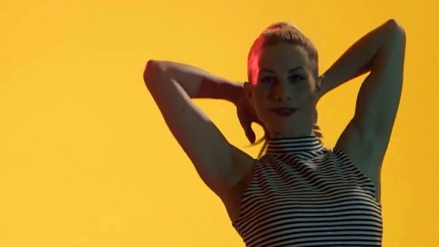 Nils Van Zandt - Feel Like Dancing