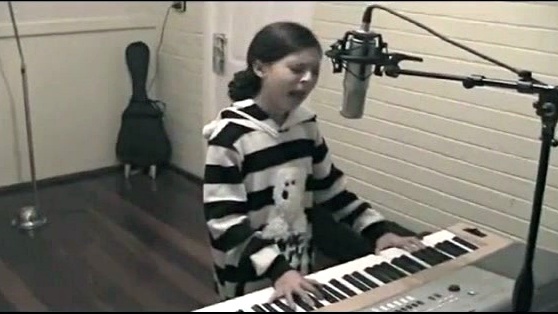 Jasmine Clarke - Someone Like You