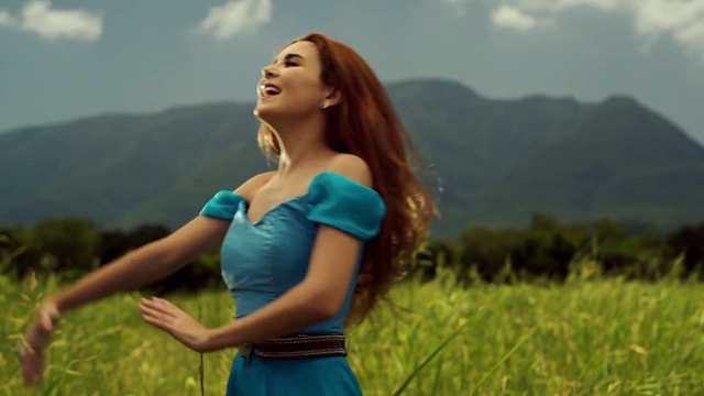 Laura Denisse - Te Amaría