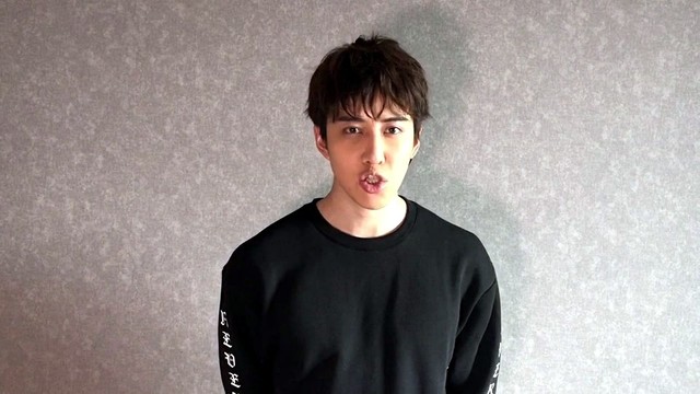 Mike Angelo (吴翊歌) - Mike AngeloQQ音乐独家问候视频