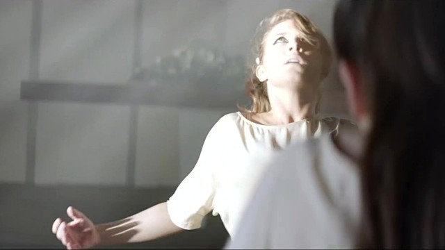 The Naked and Famous - I Kill Giants