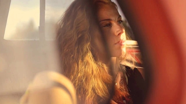 Gabrielle - # Sitter Her