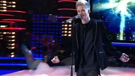 Erik Grönwall - Higher (Vinnarlåten Final Idol 2009) (Live)