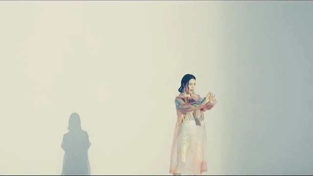 安田レイ - dazzling tomorrow