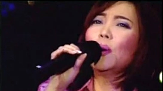 辛晓琪 - 爱上他不只是我的错 97演唱会版 (Live)