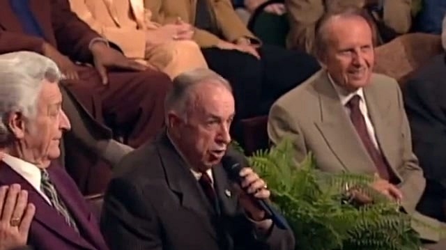 Jake Hess - Move That Mountain [Live] (Live)