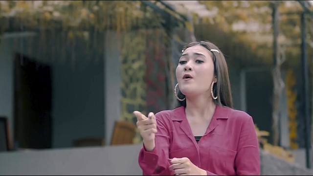 Nella Kharisma - Ninggal Tatu