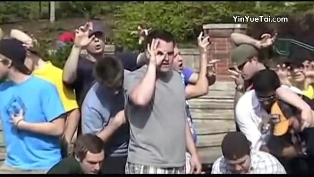 On The Rocks - Bad Romance 现场版 (Live)