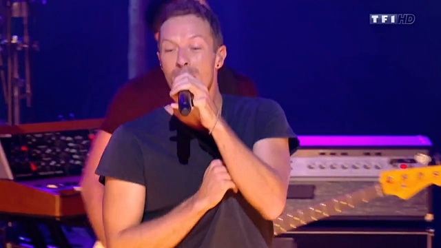 Coldplay - A Sky Full of Stars (Live At NRJ Music Awards 2014)