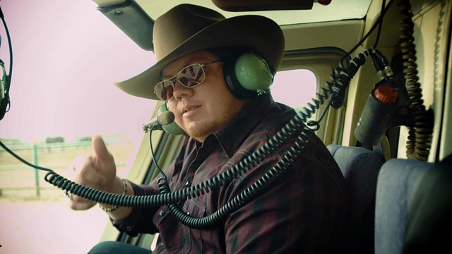 Voz De Mando - Levantando Polvadera