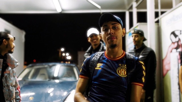 2Two - ILLEGAL(feat. 2Two)