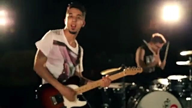 Raige - Vanno E Vengono