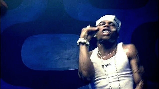 Nelly - Hot In Herre (第45届格莱美提名歌曲)