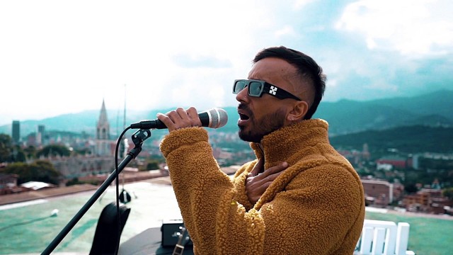 Adriano - Adriano: Un Call, MEDALLOANDFLOW, Vol.1