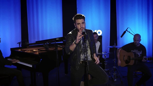 Antonio Jose - Dime Que Me Esperas (Vevo Presents) (Live)