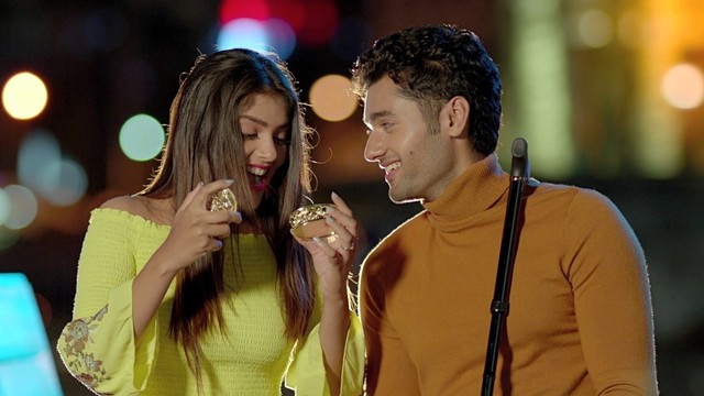 Himesh Reshammiya - Tujhse Kahan Juda Hoon Main