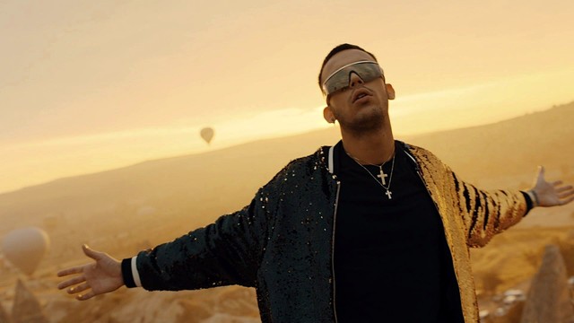 Vegas Jones - Puertosol