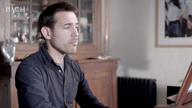 Olivier Fortin - Bach - WTC I Prelude and fugue in A-flat major BWV 862 (Acoustic)
