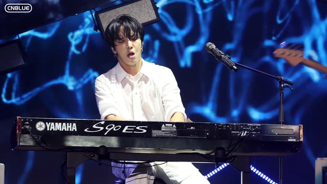 CNBLUE - Radio (2024 CNBLUE LIVE - VOYAGE into X)