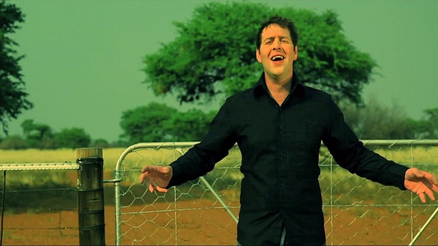 Manie Jackson - Julia