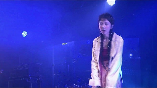邵雨薇 - 懒得讨好 (演唱会纪念版)