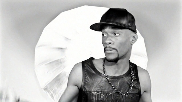 FLYKINGi - Stable Ground (The Supreme Remix) [Official]