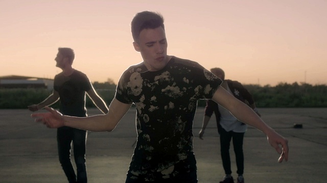 Vi-Em - Mañana Te Olvido