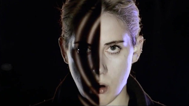 Torres - Strange Hellos