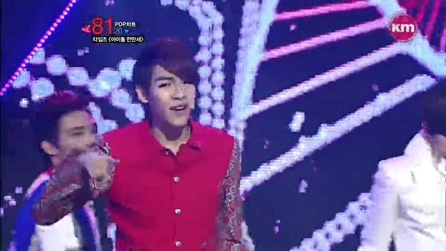 TimeZ - 偶像万万岁 Mnet Music Triangle现场版 12/11/14 (Live)