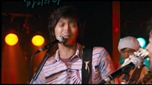 金尚忠 - 어디로 갈까 (Live) (去哪里) (《爸爸 马莉与我》韩剧插曲)