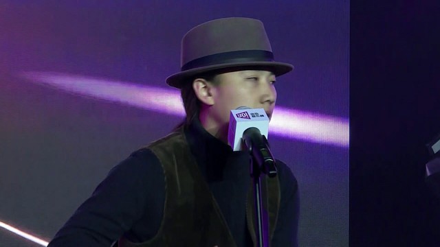 海鸥乐队 - 不再孤单 (由你音乐榜校园热LIVE南京站)