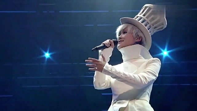 李宇春 - 淹死的鱼 + 海上的月亮 + 蓝 (Live)