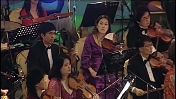 西崎崇子 - 夏日倾情 (Live)